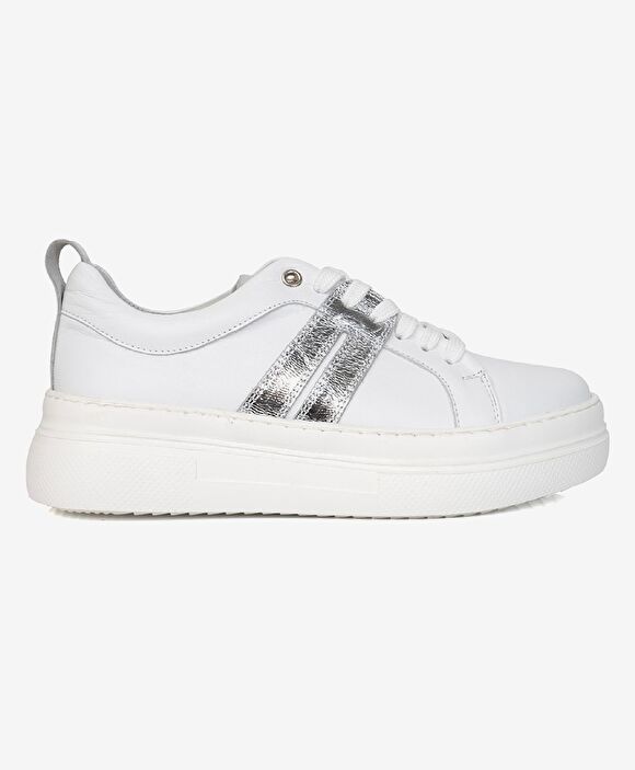 Kadın Beyaz Hakiki Deri Sneaker Ayakkabı