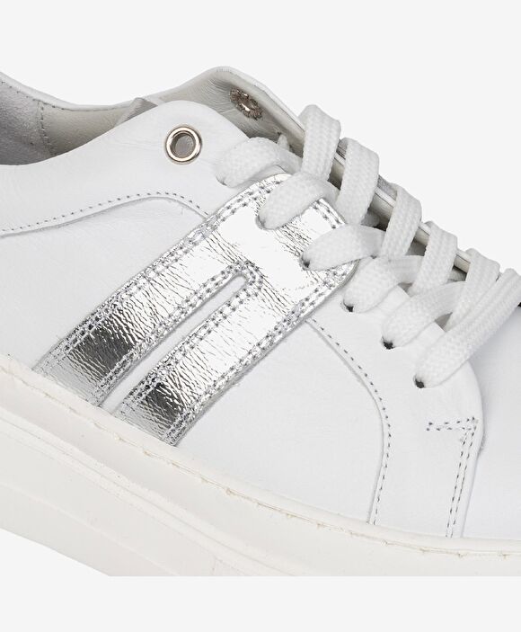 Kadın Beyaz Hakiki Deri Sneaker Ayakkabı