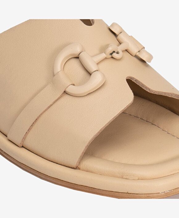 Kadın Bej Hakiki Deri Terlik