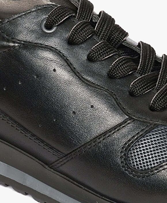Erkek Siyah Hakiki Deri Sneaker Ayakkabı