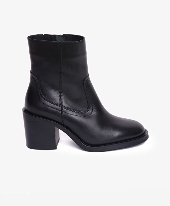 Kadın Siyah Hakiki Deri Topuklu Bot
