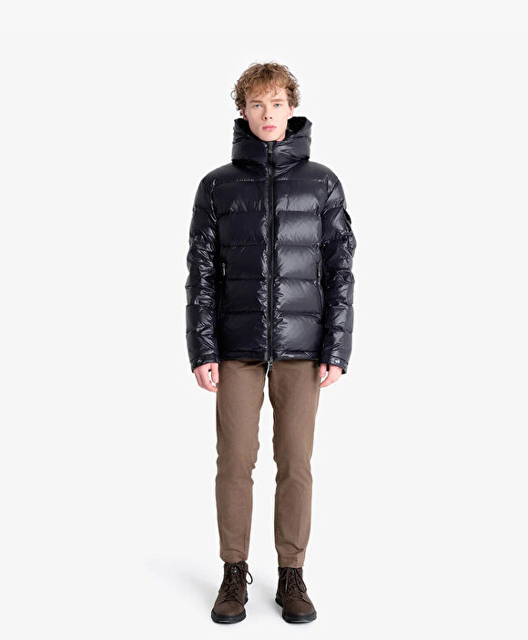 Erkek Parlak Siyah Su İtici Mont 4K1TM83521