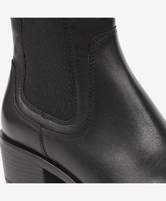 Kadın Siyah Hakiki Deri Topuklu Chelsea Bot