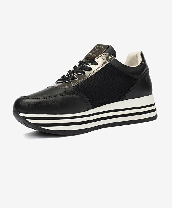 Kadın Siyah Hakiki Deri Spor Ayakkabı