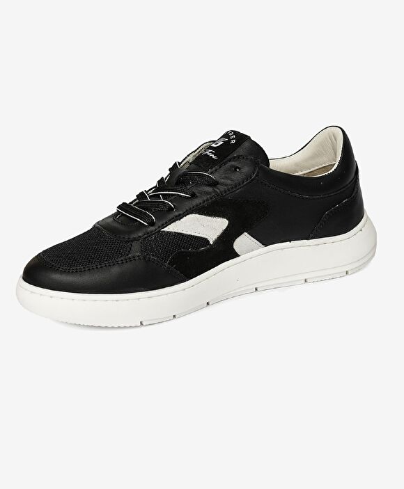 Kadın Siyah Beyaz Hakiki Deri Sneaker Ayakkabı