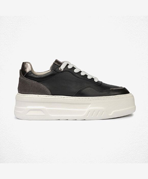 Kadın Siyah Çelik Hakiki Deri Sneaker Ayakkabı