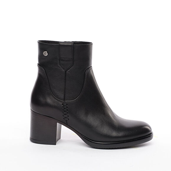 Kadın Siyah Hakiki Deri Topuklu Bot