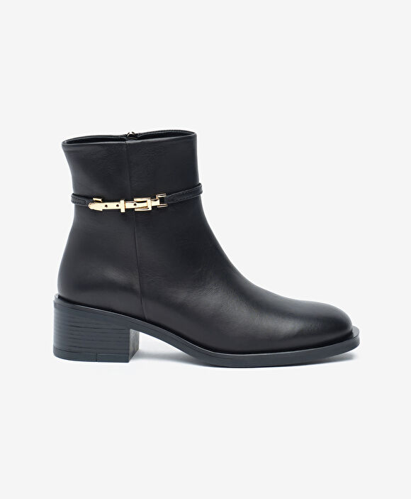 Kadın Siyah Hakiki Deri Topuklu Bot