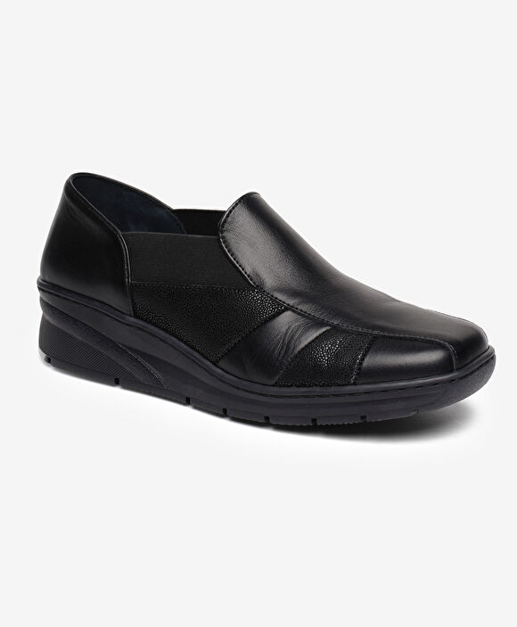 Kadın Siyah Hakiki Deri Comfort Ayakkabı