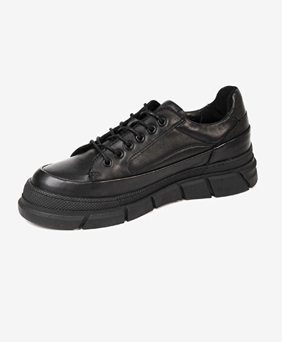 Kadın Siyah Hakiki Deri Ayakkabı