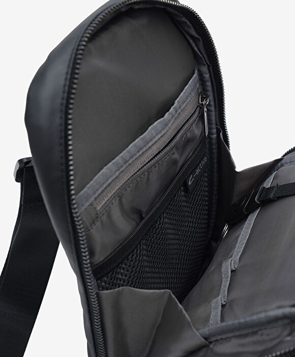 Erkek Siyah Çapraz Çanta