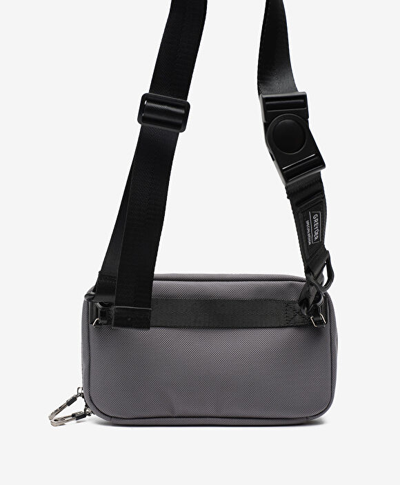 Erkek Gri Çapraz Çanta