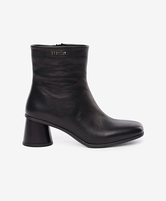 Kadın Siyah Hakiki Deri Bot