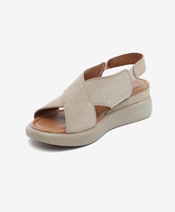 Kadın Bej Süet Hakiki Deri Comfort Sandalet