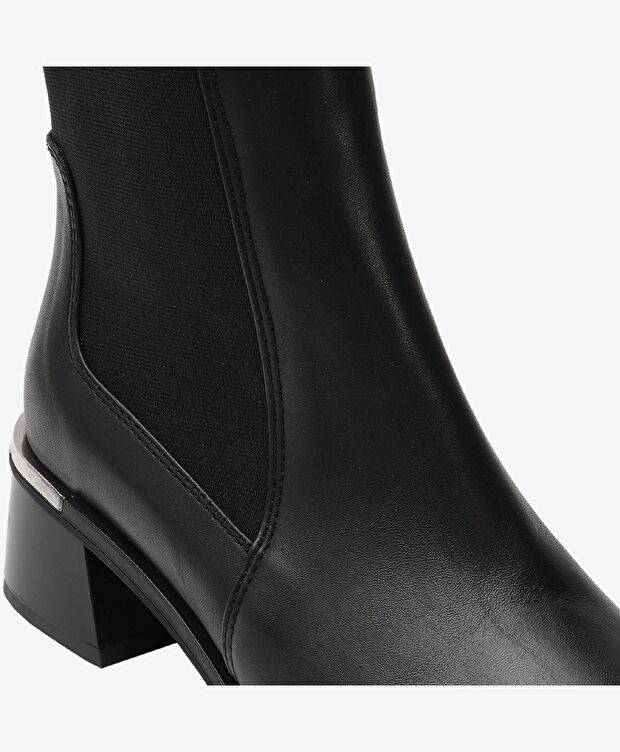 Kadın Siyah Hakiki Deri Topuklu Bot - 4
