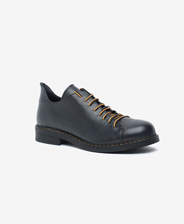 Kadın Siyah Hakiki Klasik Ayakkabı - 2