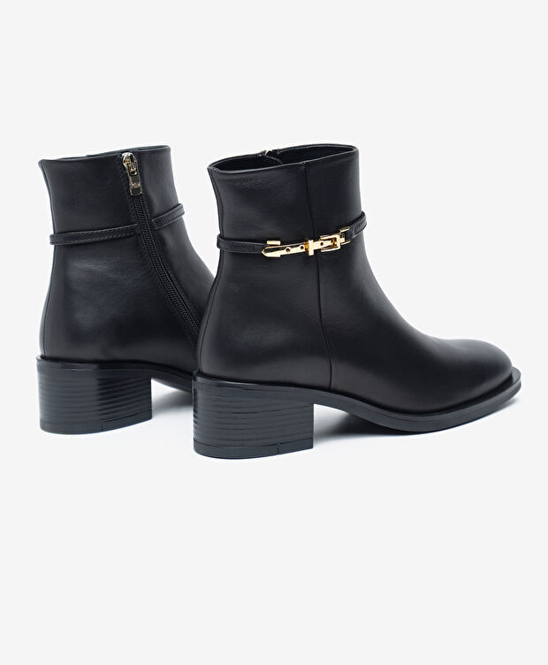 Kadın Siyah Hakiki Deri Topuklu Bot - 4