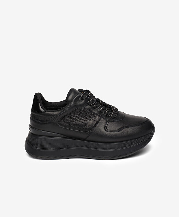 Kadın Siyah Hakiki Deri Spor Ayakkabı - 1