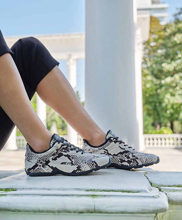 Kadın Bej Siyah Hakiki Deri Spor Ayakkabı - 7