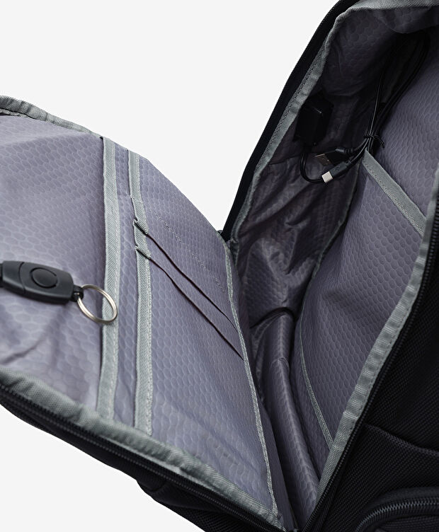 Erkek Siyah Sırt Çantası - 4