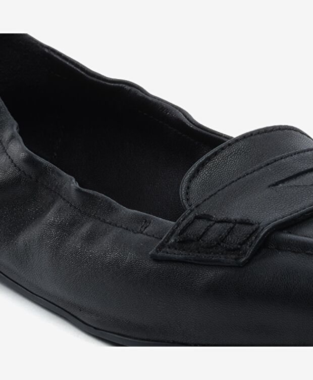 Kadın Siyah Hakiki Deri Babet - 5