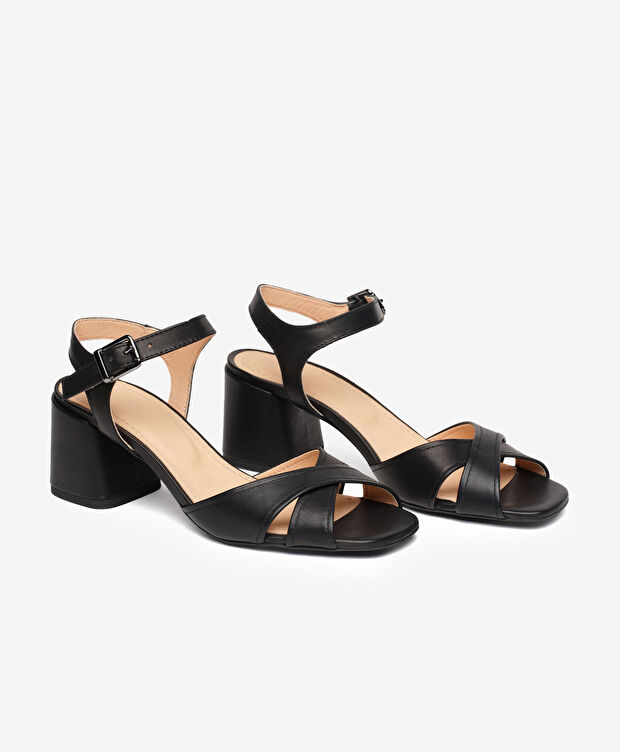 Kadın Siyah Hakiki Deri Topuklu Sandalet - 3